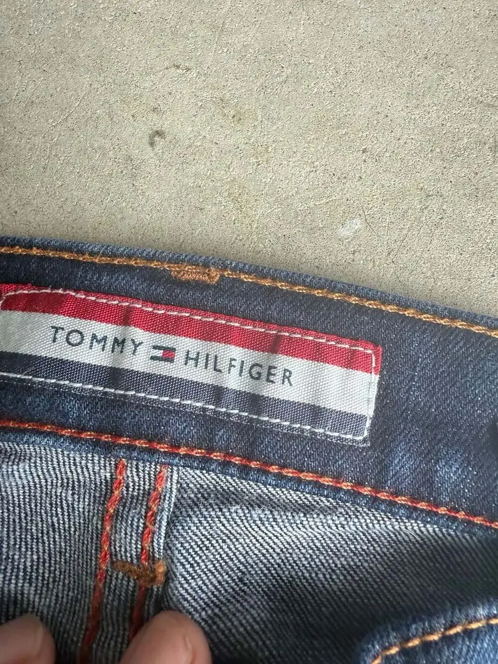 Tommy Hilfiger Men's Slim Fit Dark Wash Denim Jeans